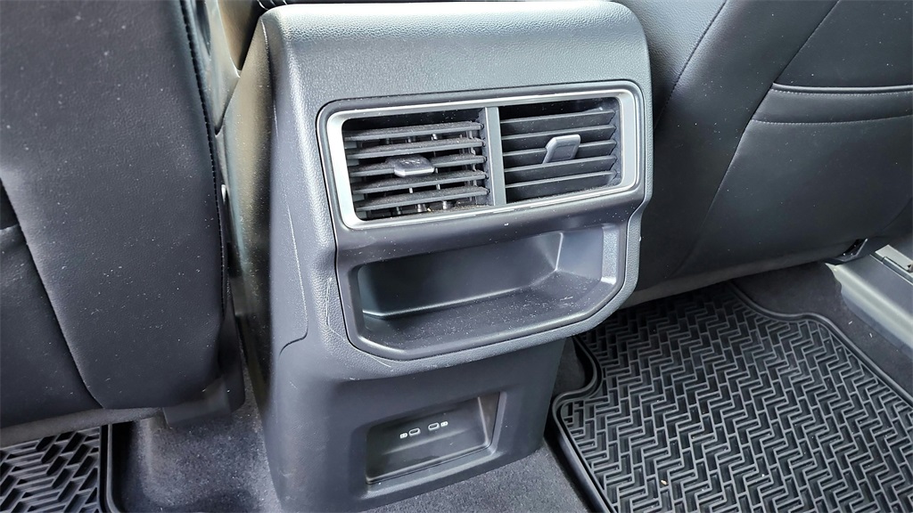 2024 Volkswagen Atlas Cross Sport