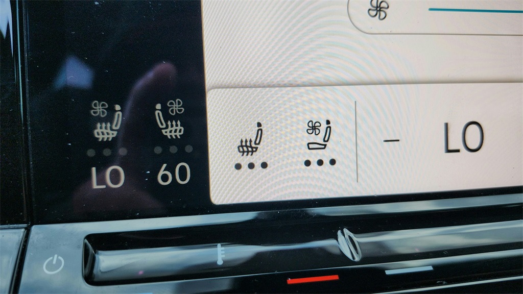 2024 Volkswagen Atlas Cross Sport