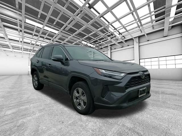 2025 Toyota RAV4 XLE AWD