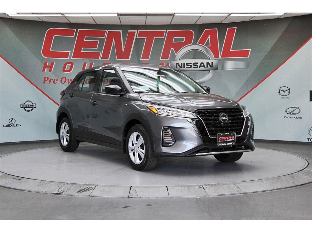 2025 Nissan Kicks Play S Gray at Central Houston Nissan
