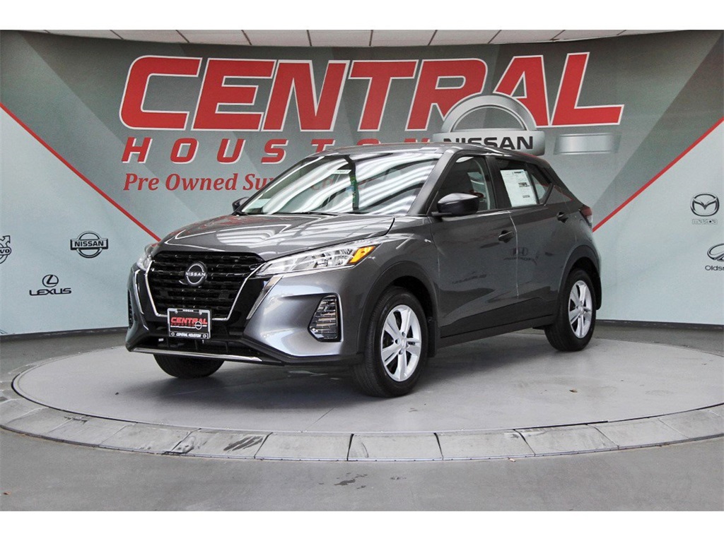2025 Nissan Kicks Play S Gray at Central Houston Nissan