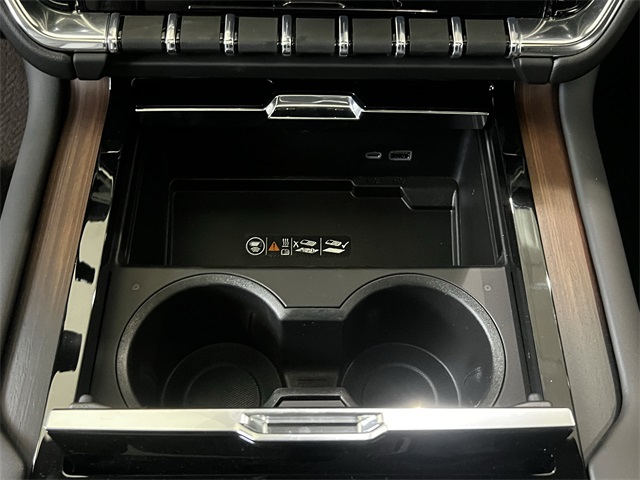 2025 GMC Yukon Denali Black at Don Davis Chevrolet GMC