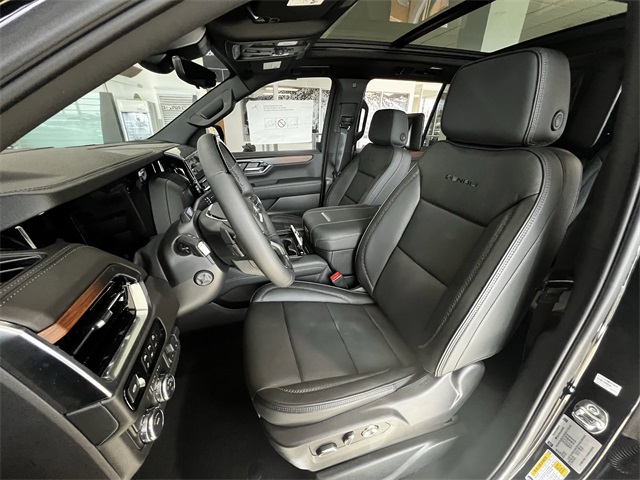 2025 GMC Yukon Denali Black at Don Davis Chevrolet GMC