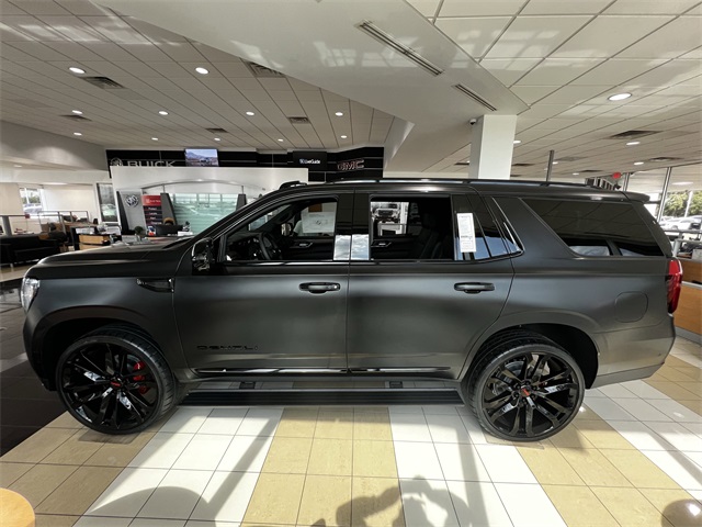 2025 GMC Yukon Denali Black at Don Davis Chevrolet GMC