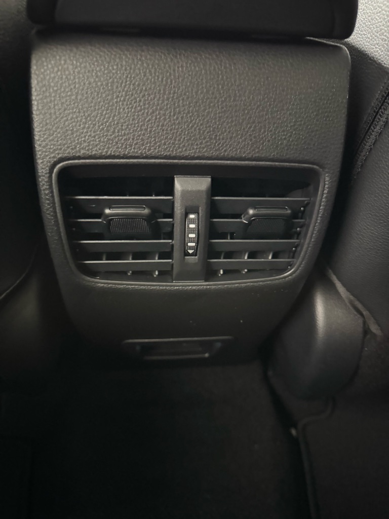 Thumbnail: 2026 Toyota Corolla Cross - 31