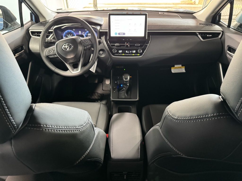 Thumbnail: 2026 Toyota Corolla Cross - 32