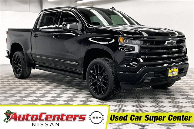 2025 Chevrolet Silverado 1500 High Country Crew Cab 4WD