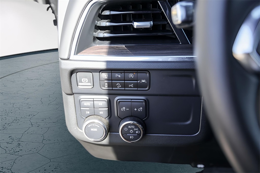 Used Car 2025 Chevrolet Tahoe  Z71 For Sale Under $70,000 In Austin, Texas