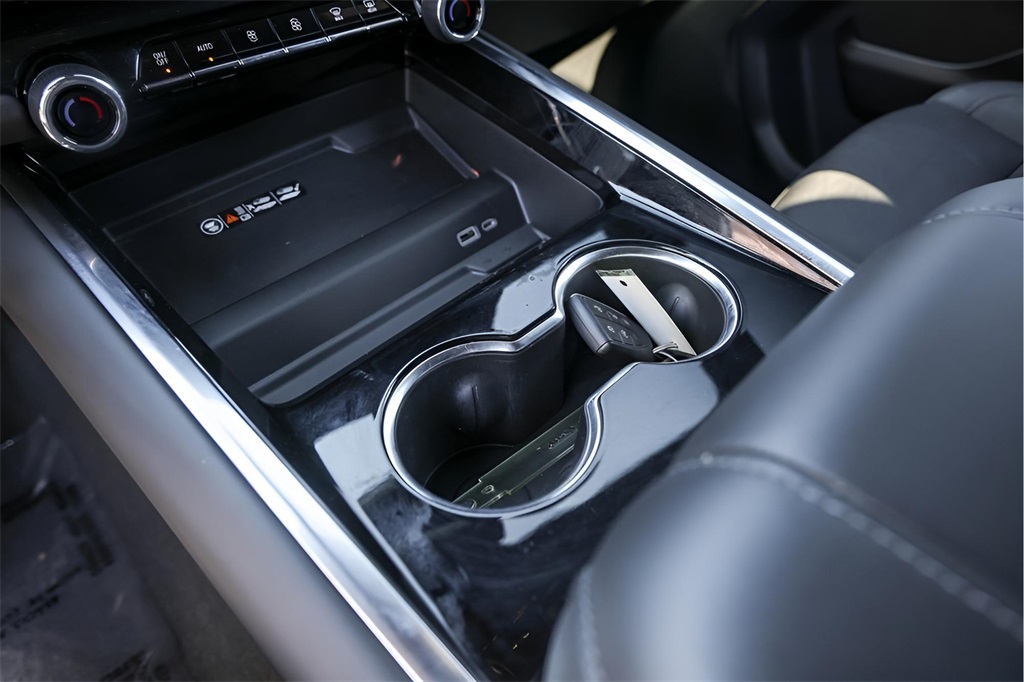 Used Car 2025 Chevrolet Tahoe  Z71 For Sale Under $70,000 In Austin, Texas