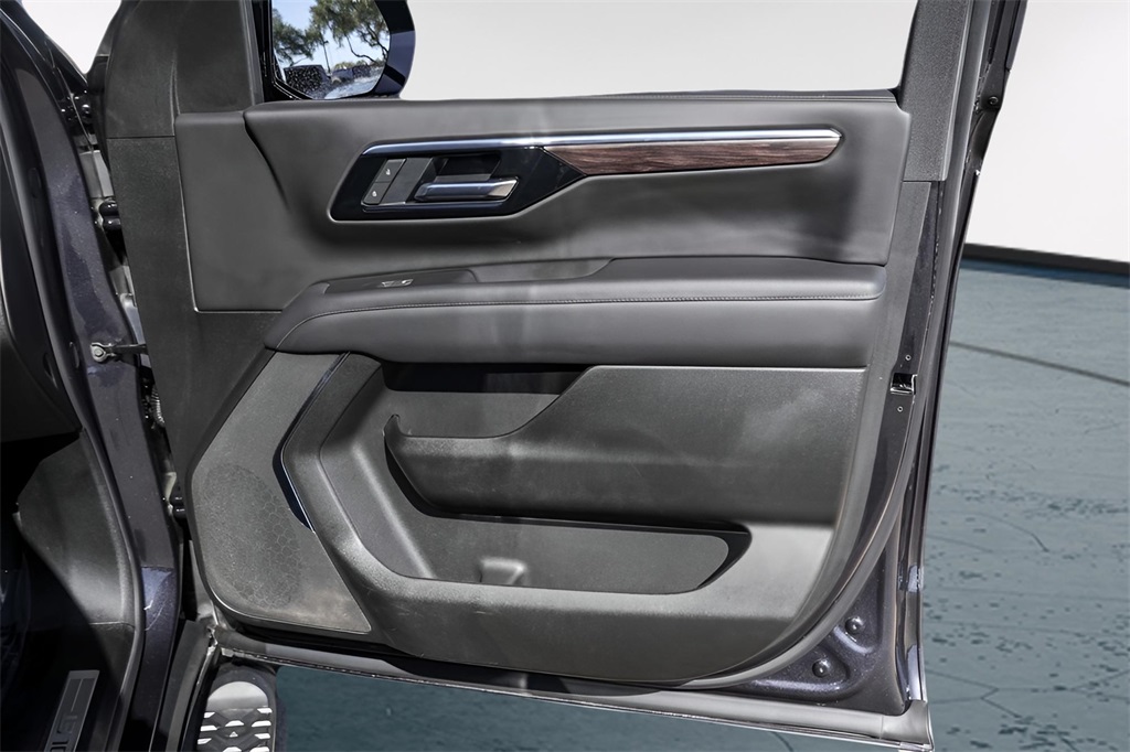 Used Car 2025 Chevrolet Tahoe  Z71 For Sale Under $70,000 In Austin, Texas