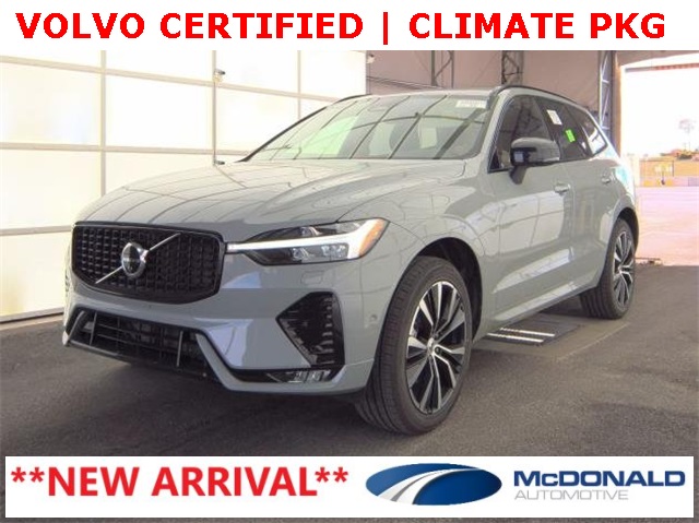 2025 Volvo XC60 B5 Plus Dark Theme AWD