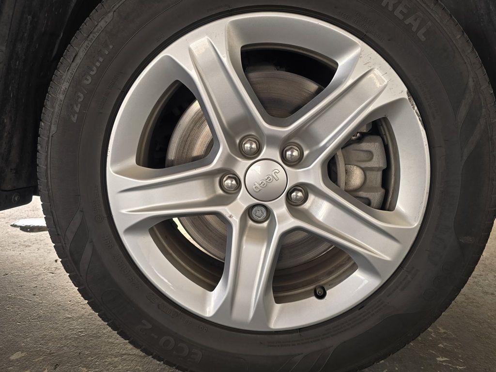 Thumbnail: 2024 Jeep Compass - 25