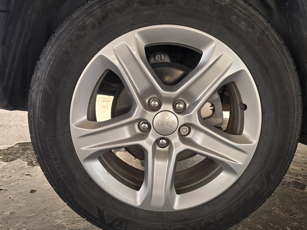 Thumbnail: 2024 Jeep Compass - 26