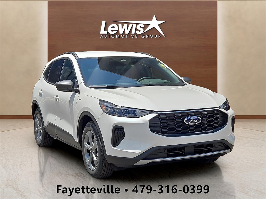 New 2025 Ford Escape For Sale in Farmington, AR