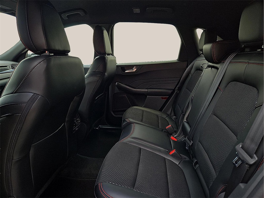 New 2025 Ford Escape For Sale in Farmington, AR