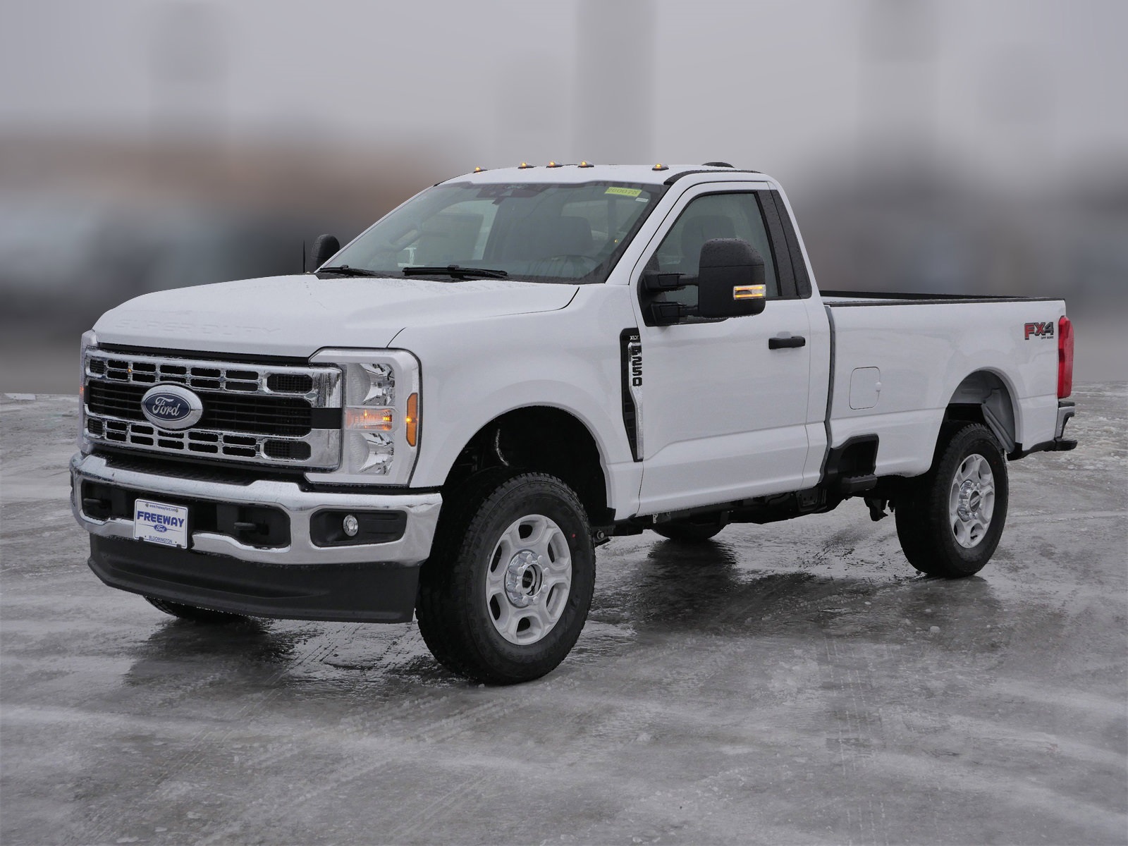 2026 Ford F-250 Super Duty XLT Regular Cab LB 4WD