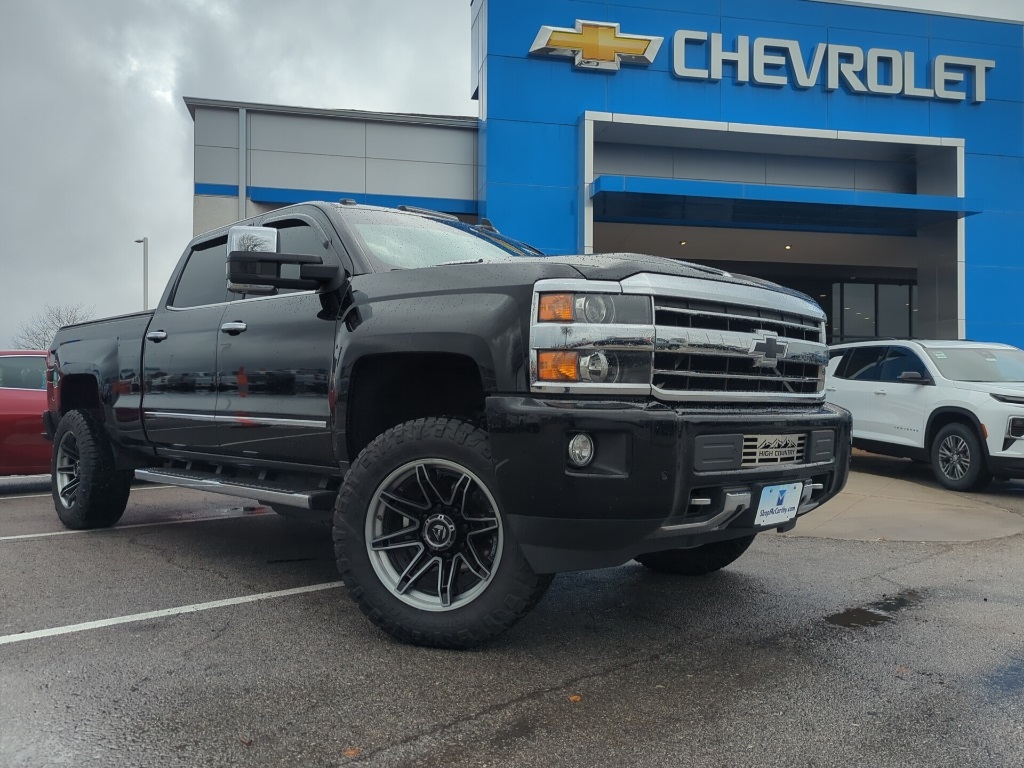 2018 Chevrolet Silverado 2500HD High Country Crew Cab 4WD