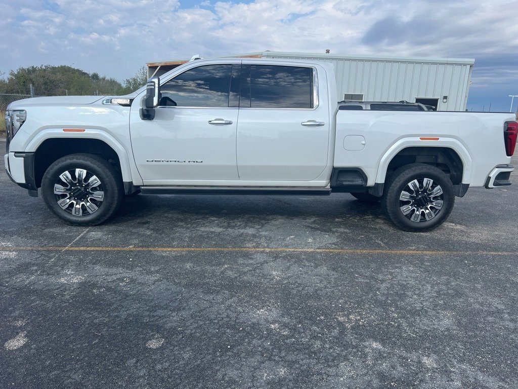 Used Car 2024 Gmc Sierra 2500hd  Denali For Sale Under $70,000 In Floresville, Texas