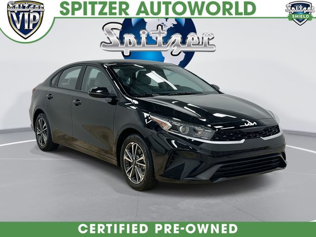 2023 Kia Forte LXS FWD