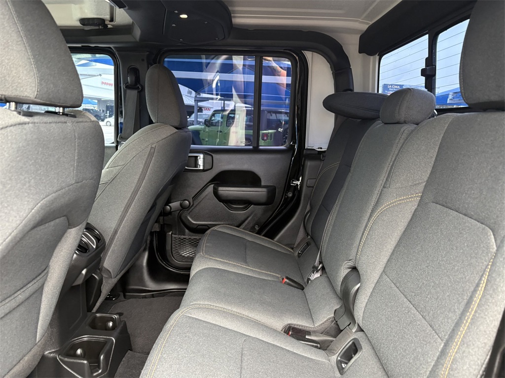 Used Car 2024 Jeep Gladiator  Sport For Sale Under $40,000 In San Marcos, Texas