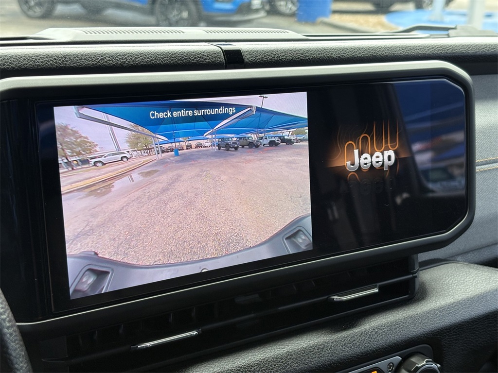 Used Car 2024 Jeep Gladiator  Sport For Sale Under $40,000 In San Marcos, Texas