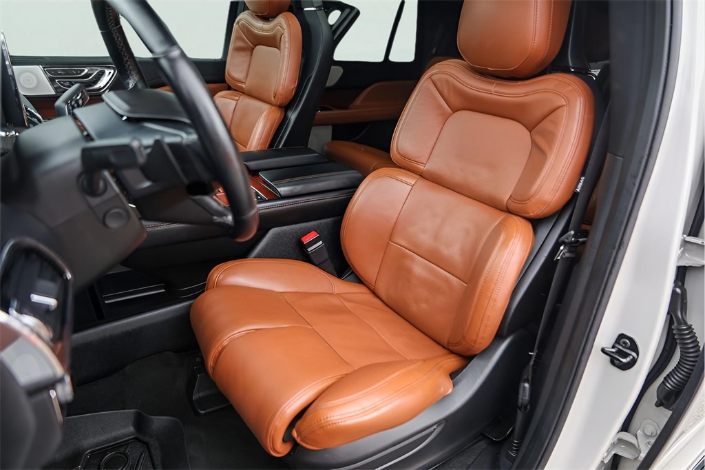 Used Car 2021 Lincoln Navigator  Reserve For Sale Under $50,000 In Austin, Texas