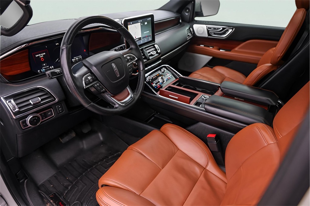 Used Car 2021 Lincoln Navigator  Reserve For Sale Under $50,000 In Austin, Texas
