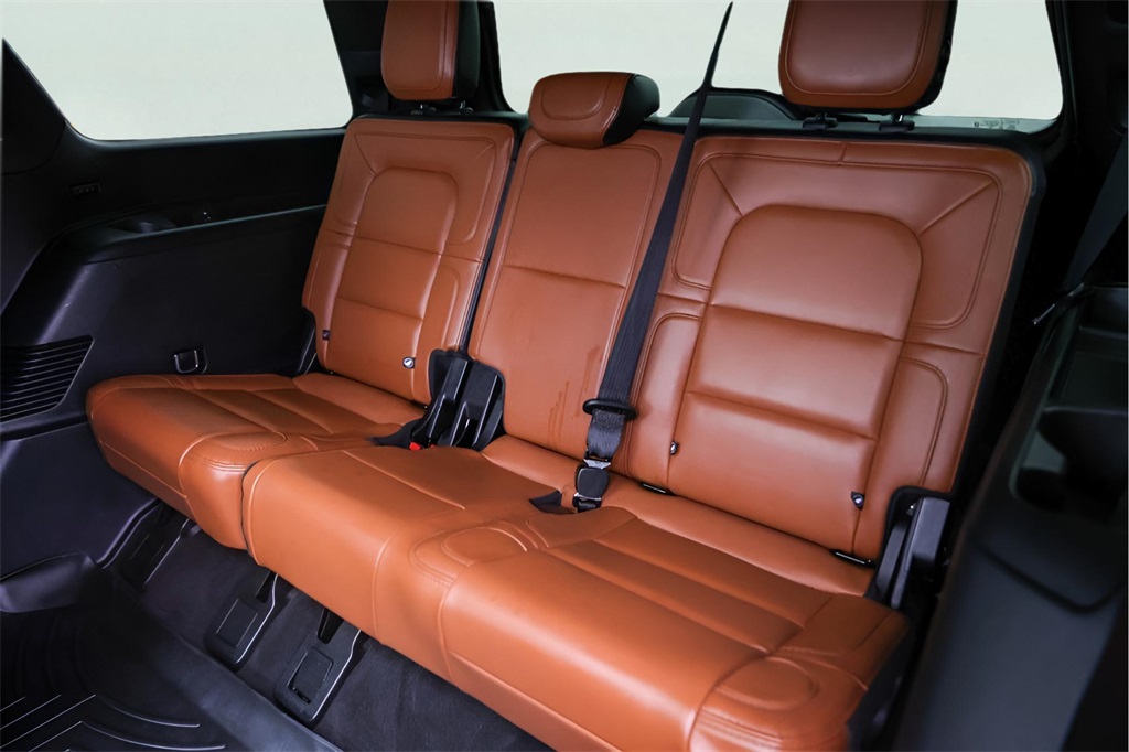 Used Car 2021 Lincoln Navigator  Reserve For Sale Under $50,000 In Austin, Texas