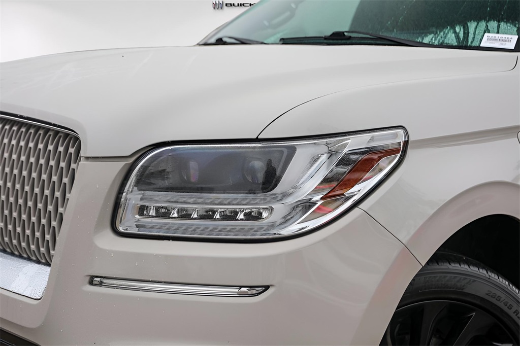 Used Car 2021 Lincoln Navigator  Reserve For Sale Under $50,000 In Austin, Texas