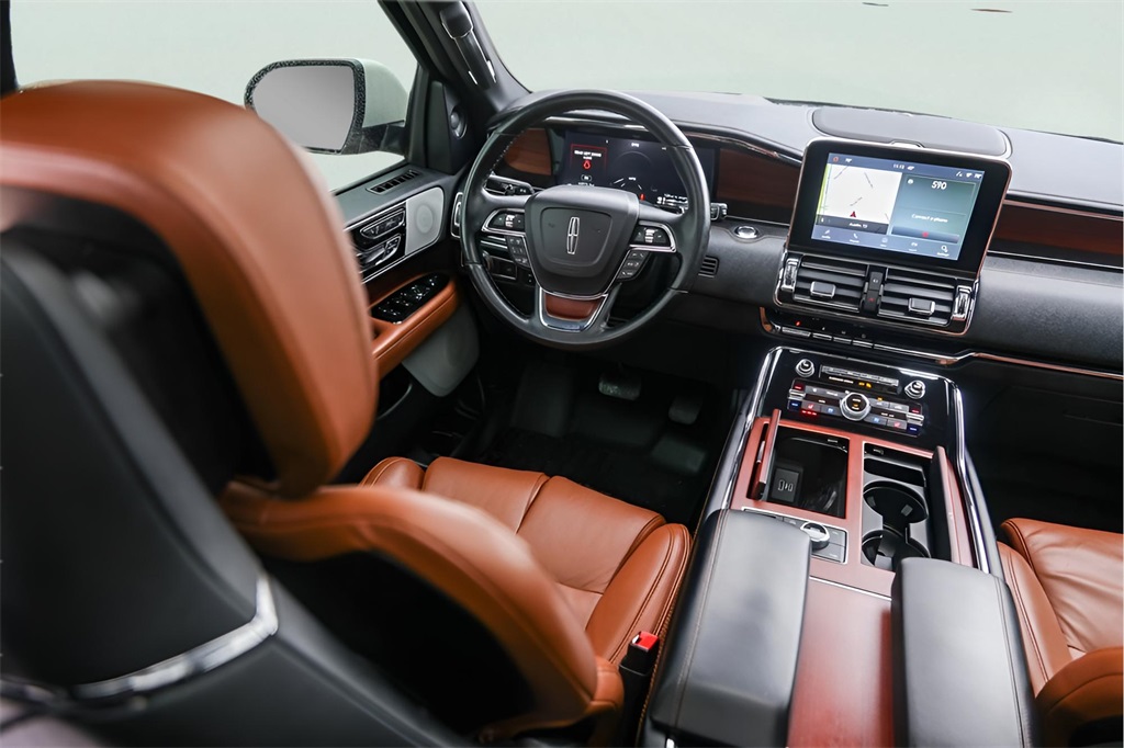 Used Car 2021 Lincoln Navigator  Reserve For Sale Under $50,000 In Austin, Texas