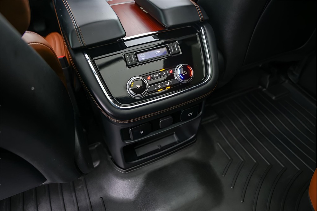 Used Car 2021 Lincoln Navigator  Reserve For Sale Under $50,000 In Austin, Texas