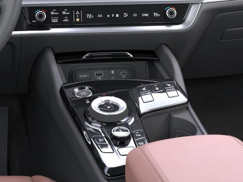 2025 Kia Sportage Hybrid SX-PRESTIGE AWD Black at Shottenkirk Kia Fort Bend