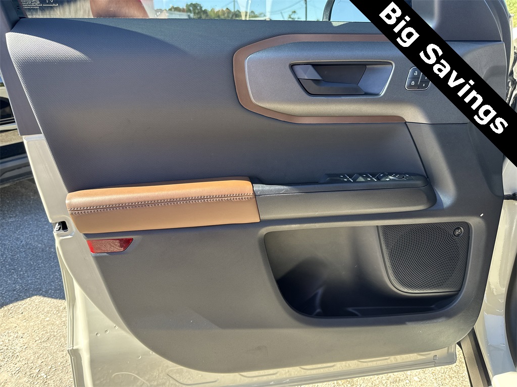 2025 Ford Bronco Sport Outer Banks - 8