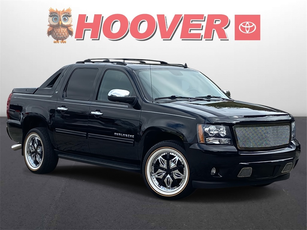 2012 Chevrolet Avalanche LT RWD