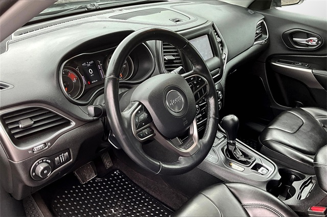 Used 2019 Jeep Cherokee For Sale in Gloucester, MA