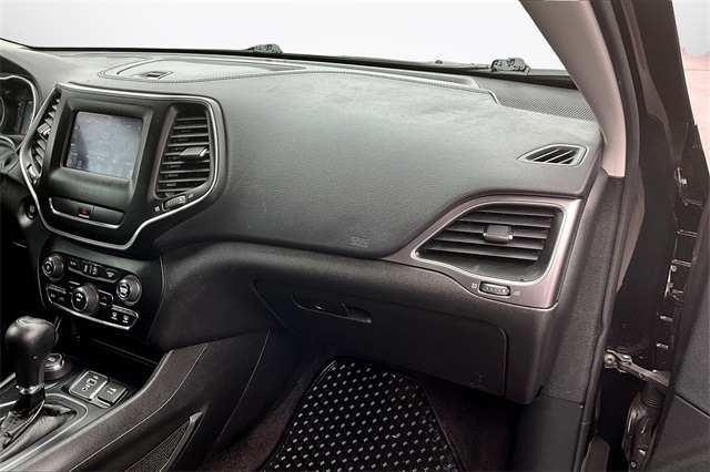 Used 2019 Jeep Cherokee For Sale in Gloucester, MA