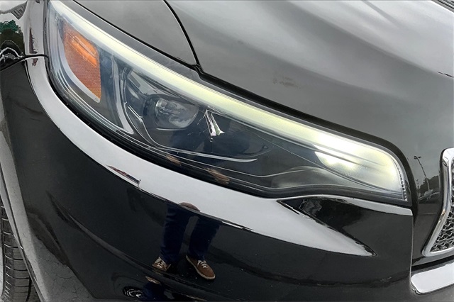 Used 2019 Jeep Cherokee For Sale in Gloucester, MA