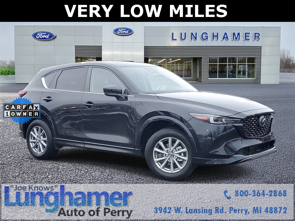 2025 Mazda CX-5 S Preferred package's photo