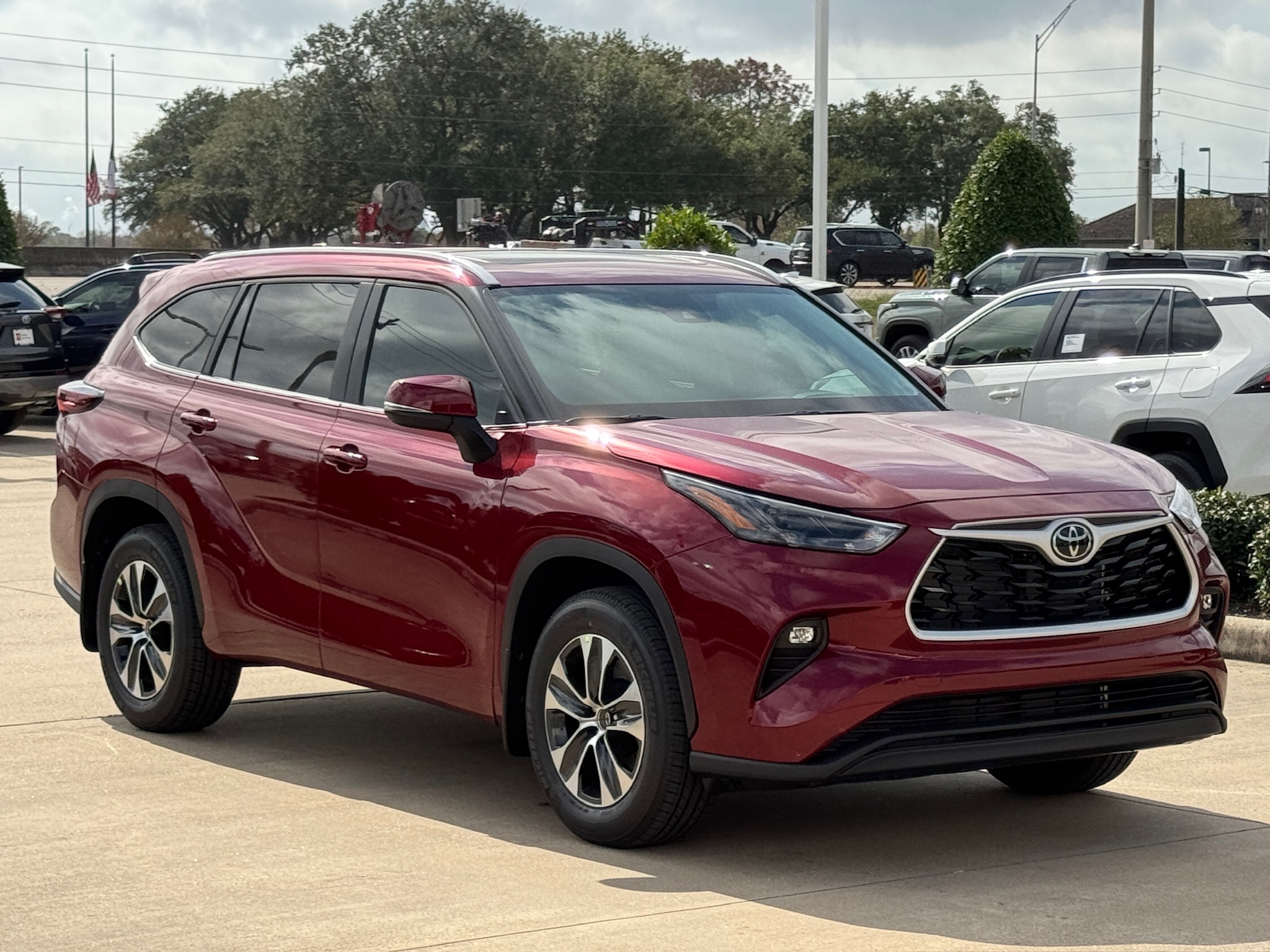 2026 Toyota Highlander XLE  at Don McGill Toyota