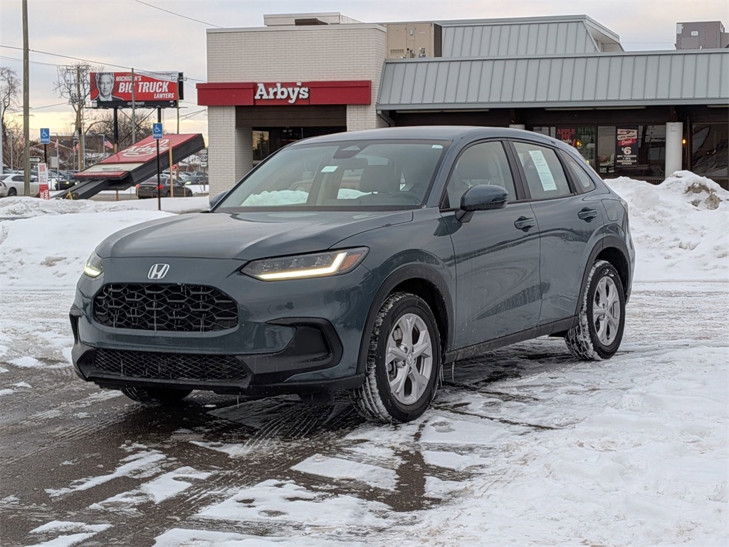 2025 Honda HR-V LX