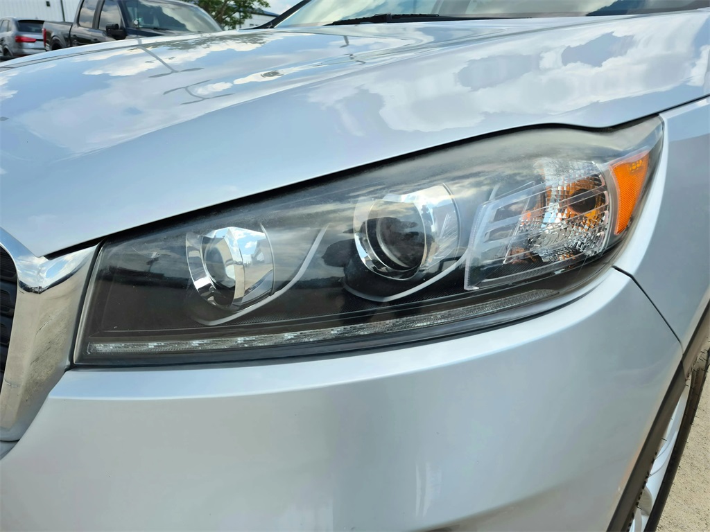 2019 Kia Sorento L Silver at DeMontrond Automotive Group