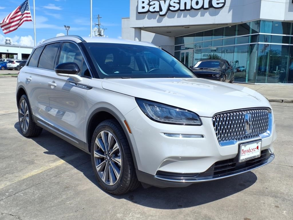 2022 Lincoln Corsair Reserve White at River Oaks CDJR