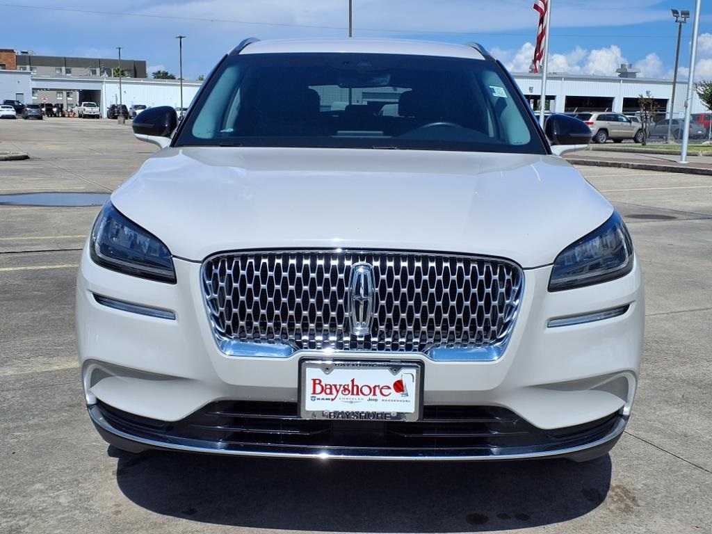 2022 Lincoln Corsair Reserve White at River Oaks CDJR