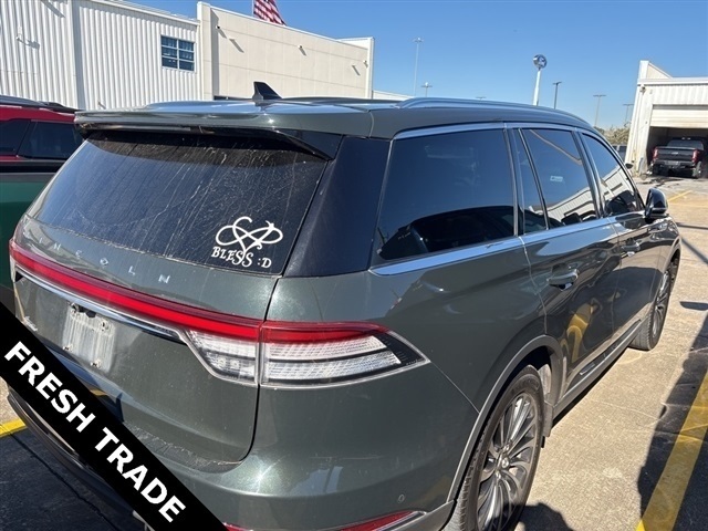 2022 Lincoln Aviator Reserve Green at Baytown Hyundai