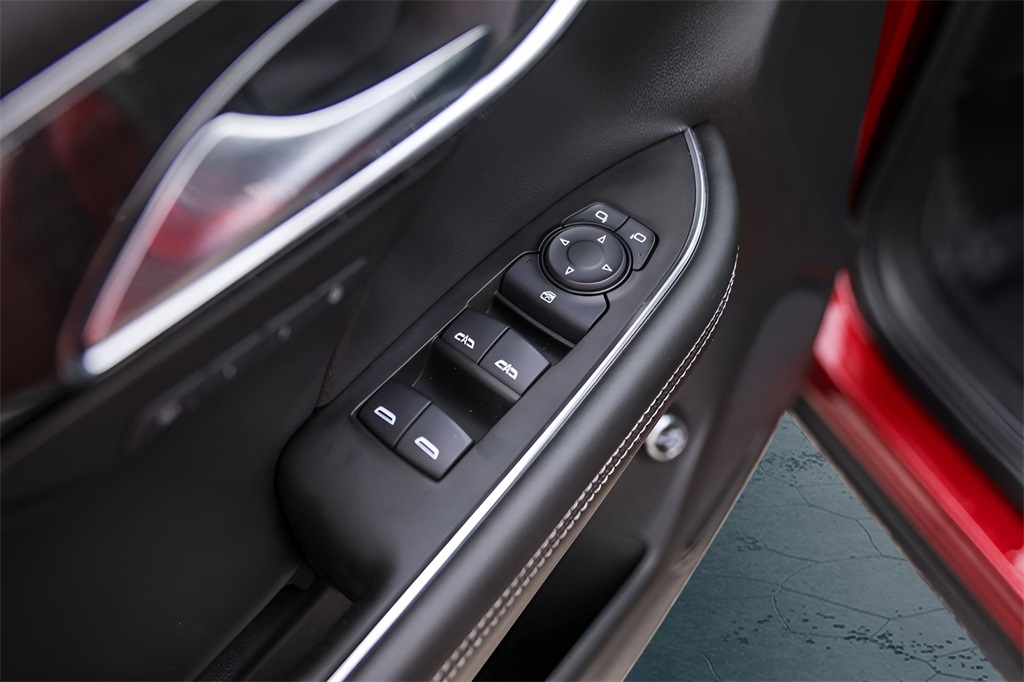 Used Car 2021 Buick Envision  Essence For Sale Under $25,000 In Austin, Texas