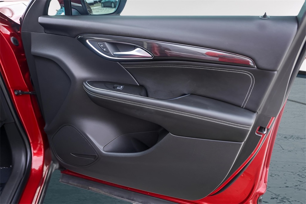 Used Car 2021 Buick Envision  Essence For Sale Under $25,000 In Austin, Texas