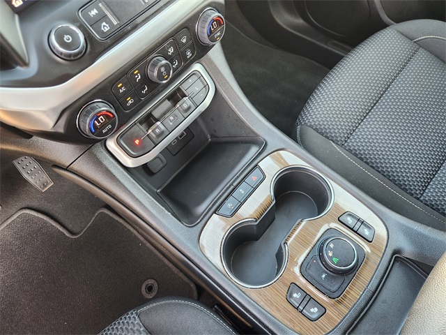 2023 GMC Acadia SLE White at South Houston Nissan