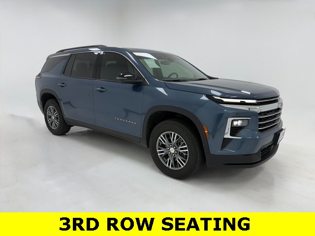 2025 Chevrolet Traverse LT FWD