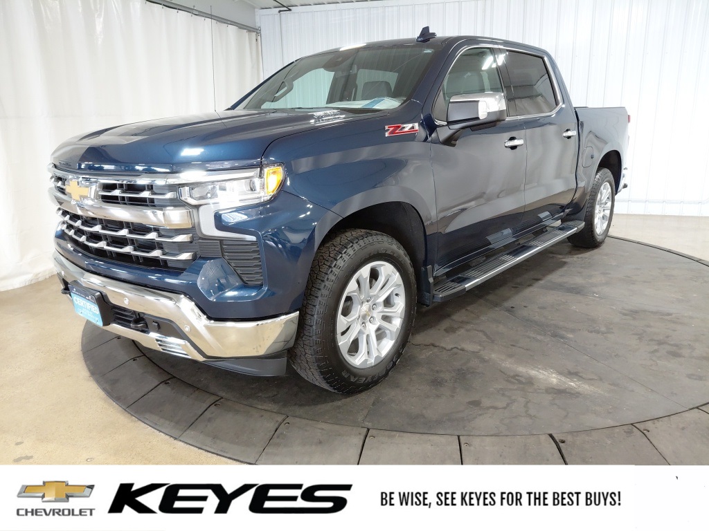 2023 Chevrolet Silverado 1500 LTZ Crew Cab 4WD