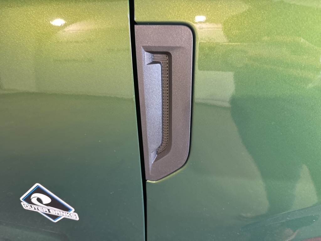 Thumbnail: 2024 Ford Bronco Sport - 9